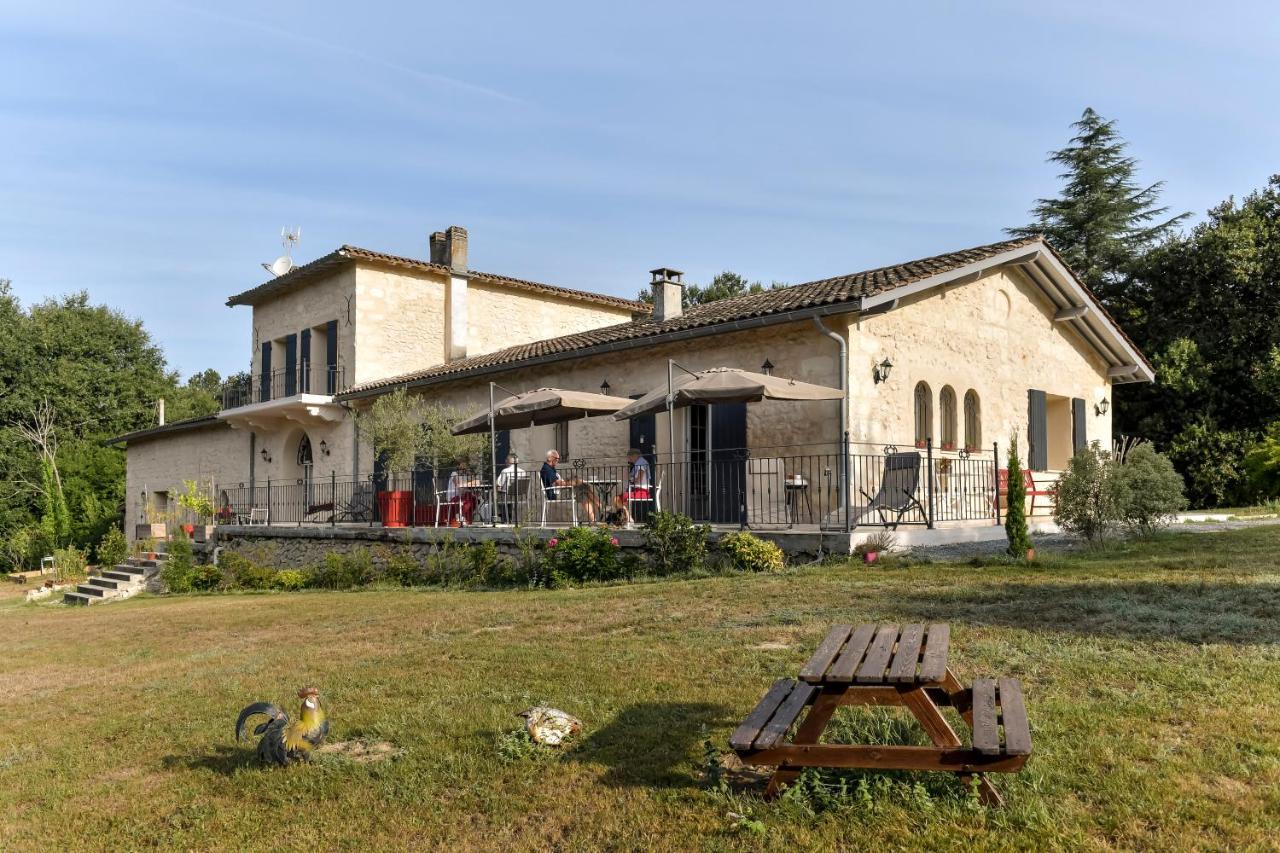 Domaine verte vallée Lignan-de-Bordeaux Extérieur photo